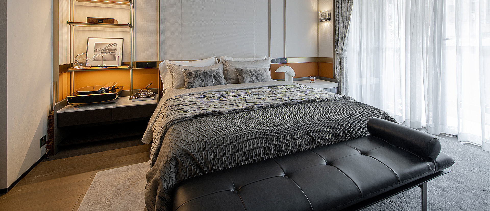MAKE YOUR SPACE EASILY